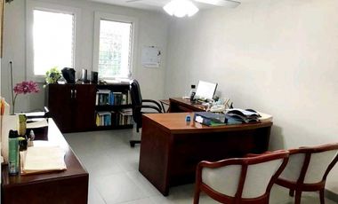 CASA DUPLEX EN OBARRIO REMODELADA 500M2 USO RESIDENCIAL / COMERCIAL