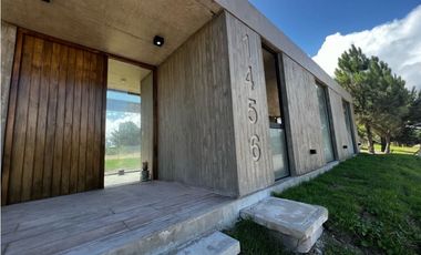 POSITIVE HOUSE XIII - NAYADES- PINAMAR