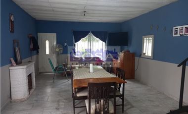 CASA EN PONTEVEDRA Calle: De Los Franceses Nº 3371