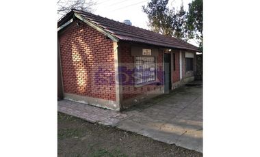 Casa Quinta en G. Catan Calle Dragones esq Amado Nervo