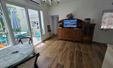 Casa PH en venta en Ramos Mejia Sur