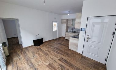 Casa PH en venta en Ramos Mejia Sur