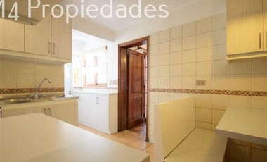 Casa en Venta en Candelaria Goyenechea / Condominio