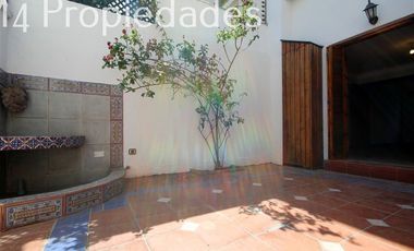 Casa en Venta en Candelaria Goyenechea / Condominio