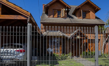 CHALET + DEPTO , 6 AMB. EL PALOMAR