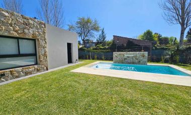 Casa en venta en Casco de Alvarez