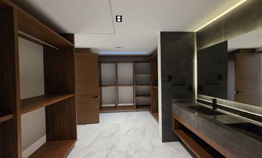 Casa en VENTA de LUJO CON ALBERCA Fraccionamiento PLAYAS DEL CONCHAL