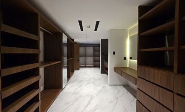 Casa en VENTA de LUJO CON ALBERCA Fraccionamiento PLAYAS DEL CONCHAL