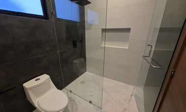 Casa en VENTA de LUJO CON ALBERCA Fraccionamiento PLAYAS DEL CONCHAL