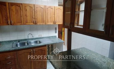 En arriendo amplia casa comercial sector Inés de Suarez