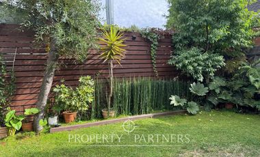 Casa en venta con gran ubicación comercial