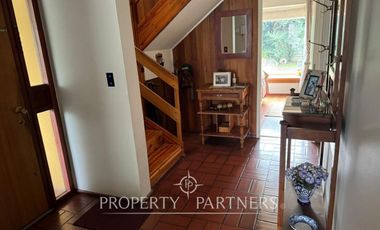 Casa en venta con gran ubicación comercial