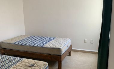 casa de 2 recámaras y 3 baños en renta en playa del carmen en real amalfi con seguridad 24hrs y casa club con gimnasio