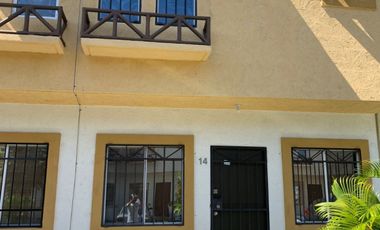 casa de 2 recámaras y 3 baños en renta en playa del carmen en real amalfi con seguridad 24hrs y casa club con gimnasio