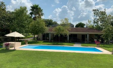 Quinta en VENTA en Fraccionamiento privado en Allende Nuevo Leon, México