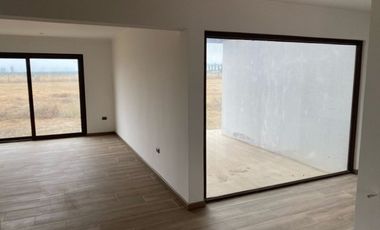 Hermosa Casa Estilo Chilena , El Olivar