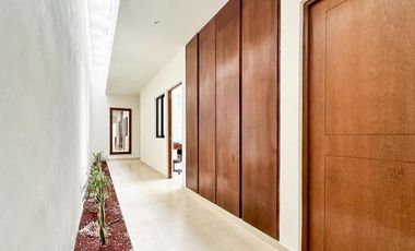 Casa en Venta en Privada Residencial Ukum, Conkal