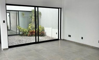 CASA EN VENTA EN BRISAS