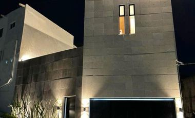 CASA EN VENTA EN BRISAS