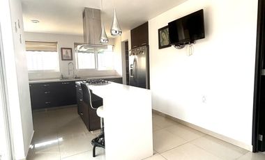 Casa en Bosque Esmeralda, Atizapán