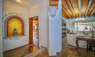 CASA EN VENTA FRACCIONAMIENTO TABACHINES