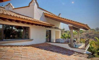 CASA EN VENTA FRACCIONAMIENTO TABACHINES