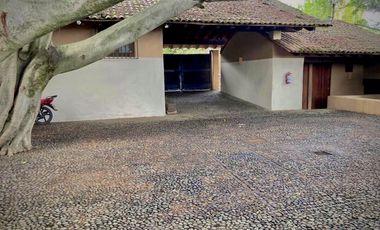 CASA EN LOS LIMONEROS