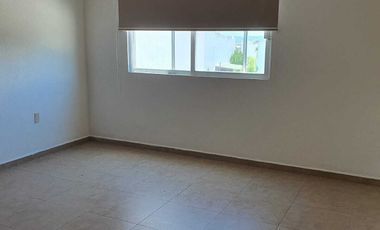 casa en renta lomas residencial