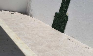 casa en renta lomas residencial