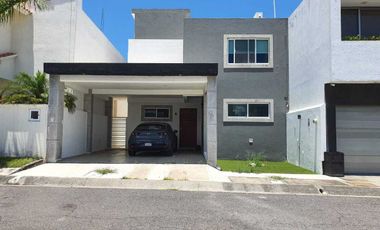 casa en renta lomas residencial