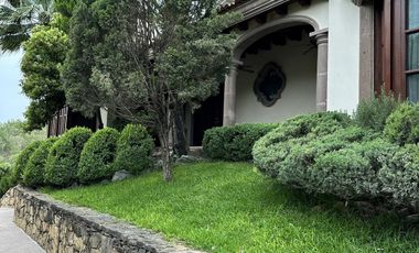 Venta dos casas en terreno 18660 m2,  Zona Carretera Nacional , El Barro , N.L.