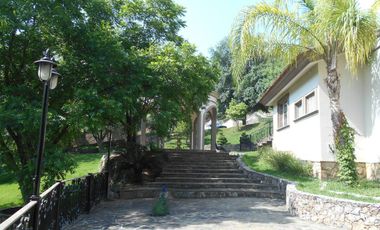 Venta dos casas en terreno 18660 m2,  Zona Carretera Nacional , El Barro , N.L.