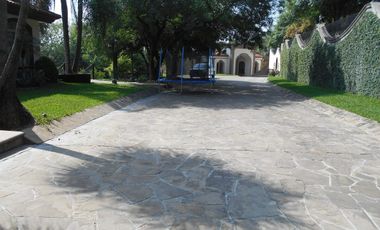 Venta dos casas en terreno 18660 m2,  Zona Carretera Nacional , El Barro , N.L.