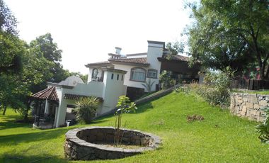 Venta dos casas en terreno 18660 m2,  Zona Carretera Nacional , El Barro , N.L.