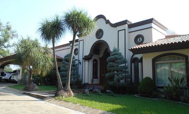 Venta dos casas en terreno 18660 m2,  Zona Carretera Nacional , El Barro , N.L.