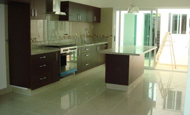 CASA EN RENTA EN CLUB DE GOLF CAMPESTRE, MORELIA