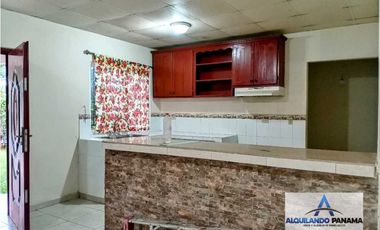 Vendo casa tipo duplex super amplio en Villa María, Bágala