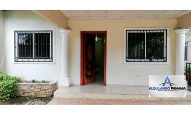 Vendo casa tipo duplex super amplio en Villa María, Bágala