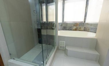 CASA EN EL DORAL SEMIAMOBLADA 4 RECAMARAS COSTA SUR YL