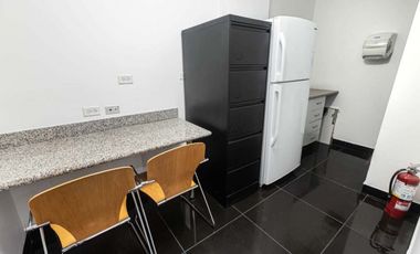 OFICINA 100M2 TOTALMENTE EQUIPADO OFFICE ONE AMOBLADA EN OBARRIO YL