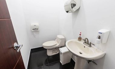 OFICINA 100M2 TOTALMENTE EQUIPADO OFFICE ONE AMOBLADA EN OBARRIO YL