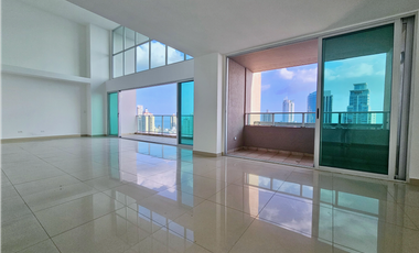 SEA CONFIABLE VENDE O ALQUILA APARTAMENTO EN SEVILLA TOWERS