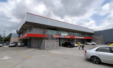 LOCAL / PUEBLO NUEVO / PH POLI / 100 M2 / PLANTA ALTA / VACIO