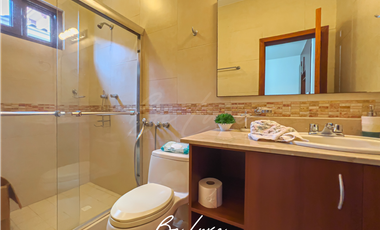 VENTA CASA REMODELADA EN COSTA SUR PH EL DORAL (9)