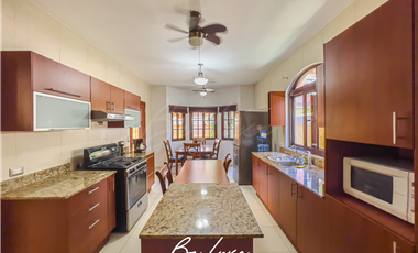 VENTA CASA REMODELADA EN COSTA SUR PH EL DORAL (9)