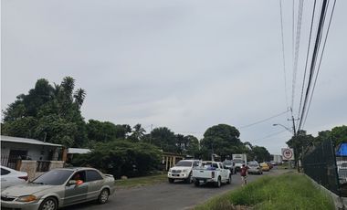Venta de Terreno Comercial en La Chorrera, Vía La Mitra