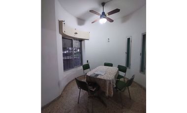 Casa y departamento en venta. Apto edificio. San Lorenzo, Santa Fe