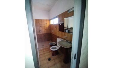 Casa y departamento en venta. Apto edificio. San Lorenzo, Santa Fe