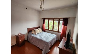 CHALET 5 AMBIENTES A RECICLAR VILLA PRIMERA