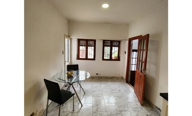 CHALET 5 AMBIENTES A RECICLAR VILLA PRIMERA